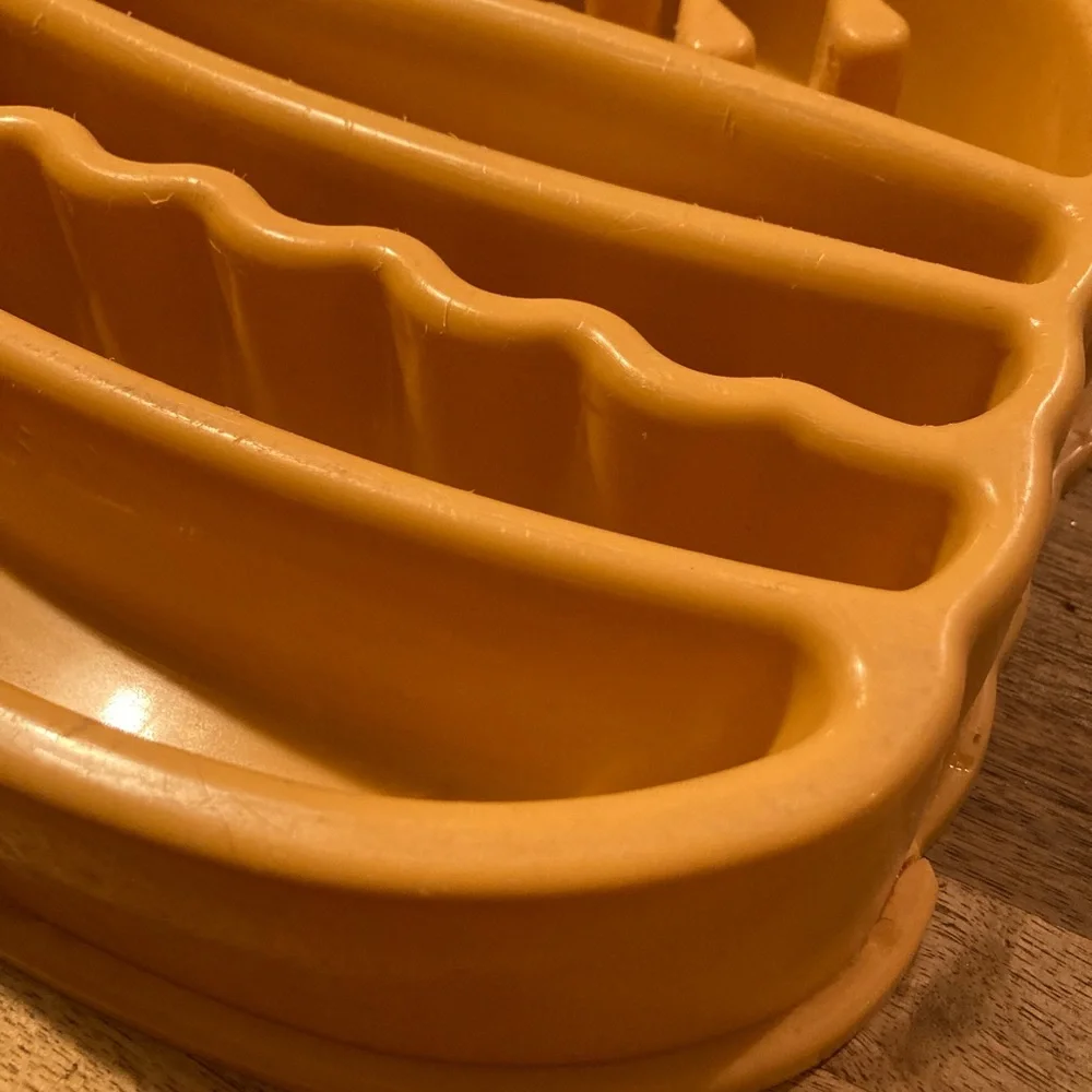 Orange Burger-Shaped Slow Feeder Dog Bowl